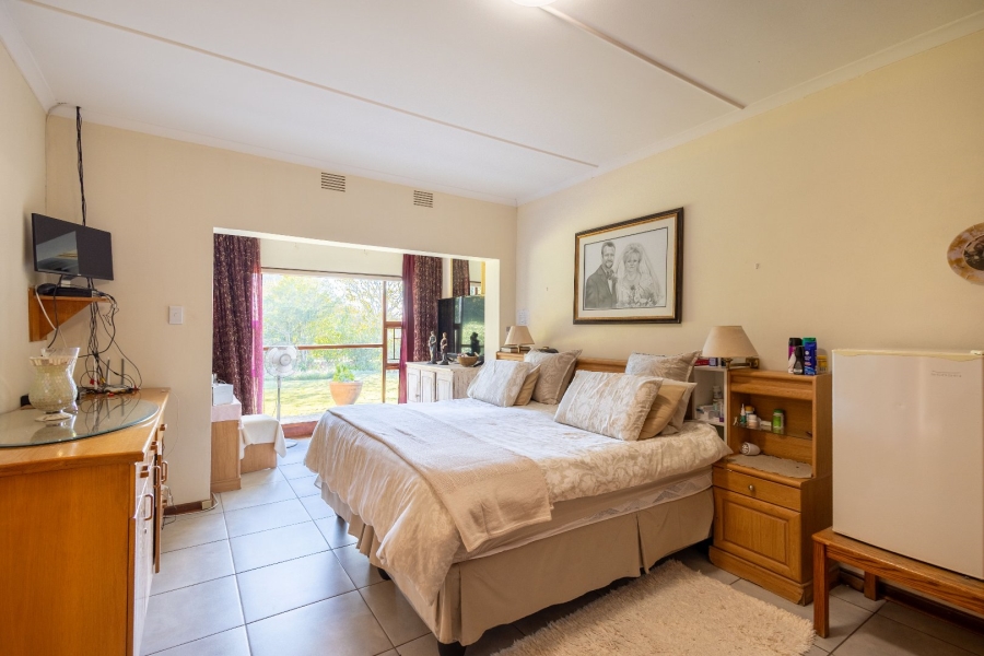 4 Bedroom Property for Sale in Lower Robberg Western Cape